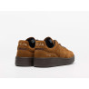 Veja V‑90 Suede Full Cognac Eagle – Sneakers Écoresponsables en Suède, Confort et Style Rétro