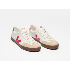 VEJA VOLLEY LEATHER WHITE...
