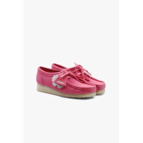 CLARKS WALLABEE PINK INTEREST