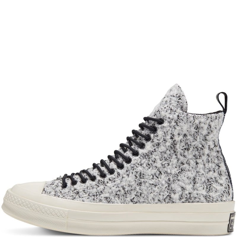 Fleece cheap lined chucks